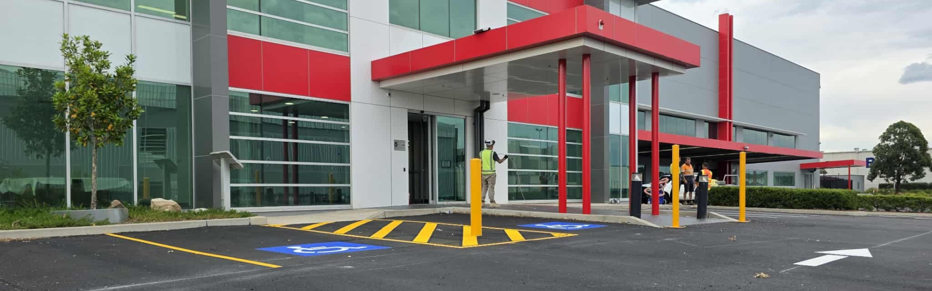 bollards-installation-banner
