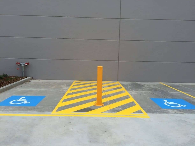 bollards-installation-4