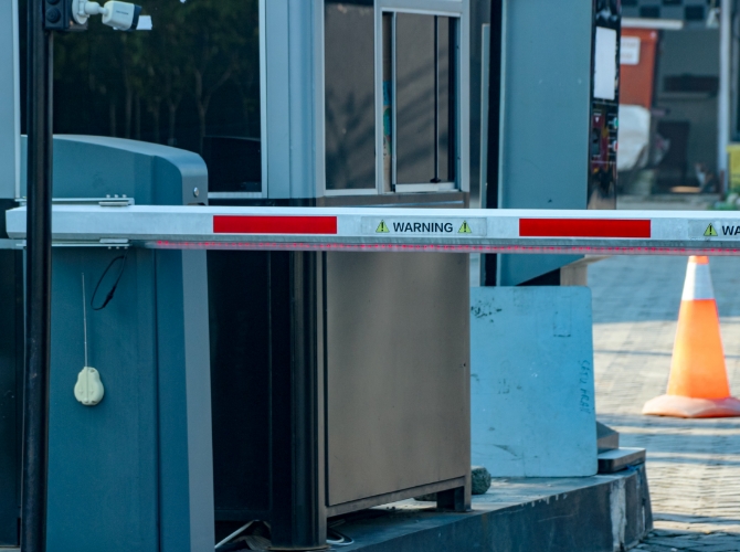 gate-access-1